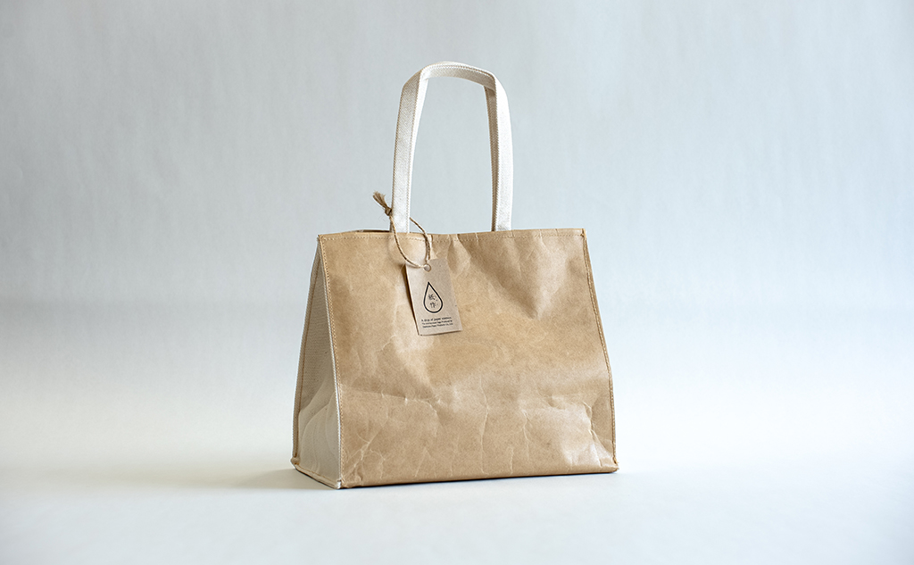 3位　紙作（しづく）｜紙袋風 縫製トートバッグ（¥6,160）