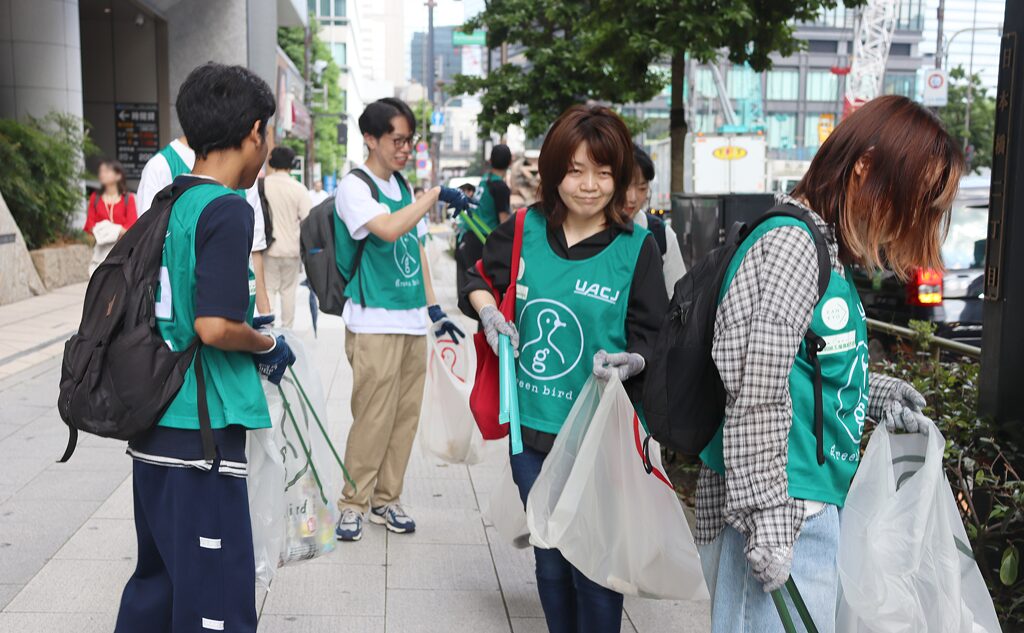 グリーンバード日本橋チームのごみ拾い活動