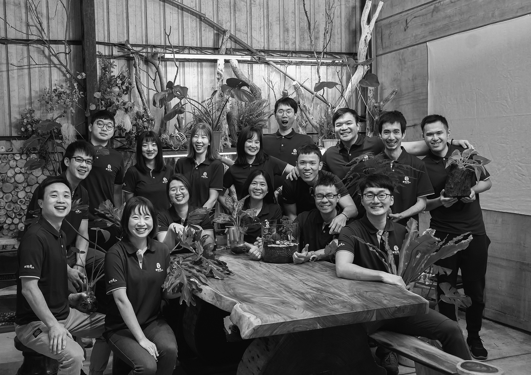 都市型木材循環経済の担い手―ReWoodチーム(写真提供:ReWood 森林循環木工房)