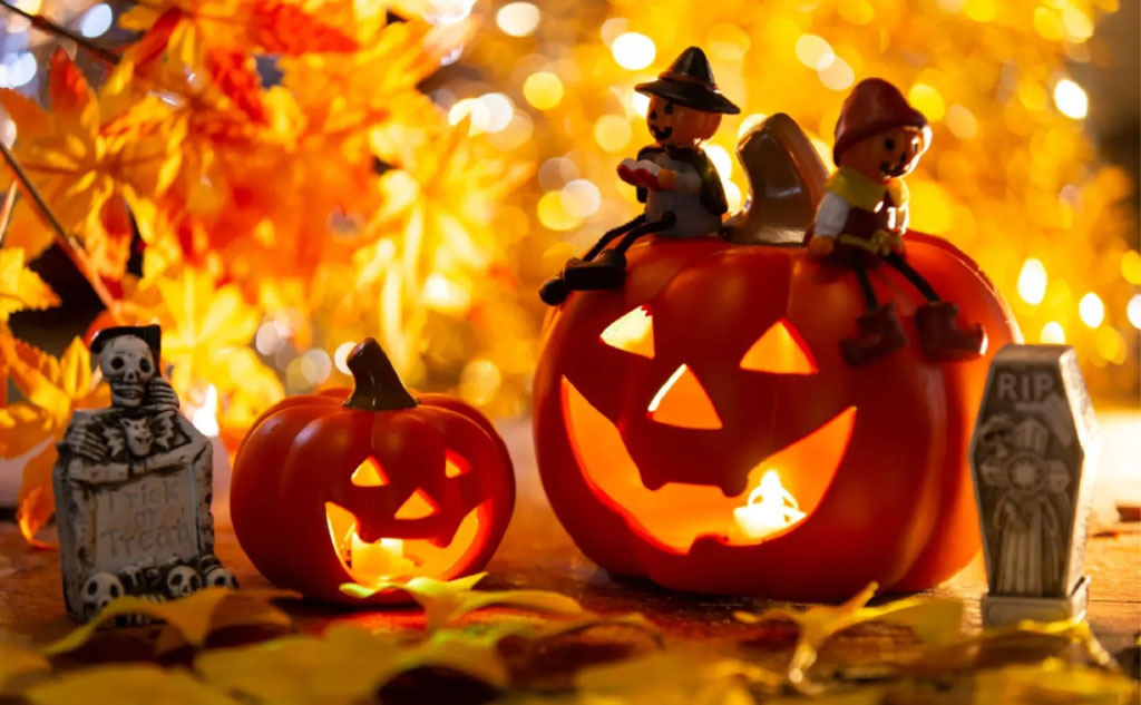紙袋で楽しむハロウィン工作